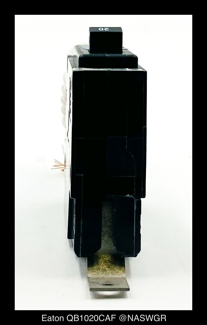 Eaton QB1020CAF Arc Fault Circuit Interrupter Breaker – 20 Amp – Unused