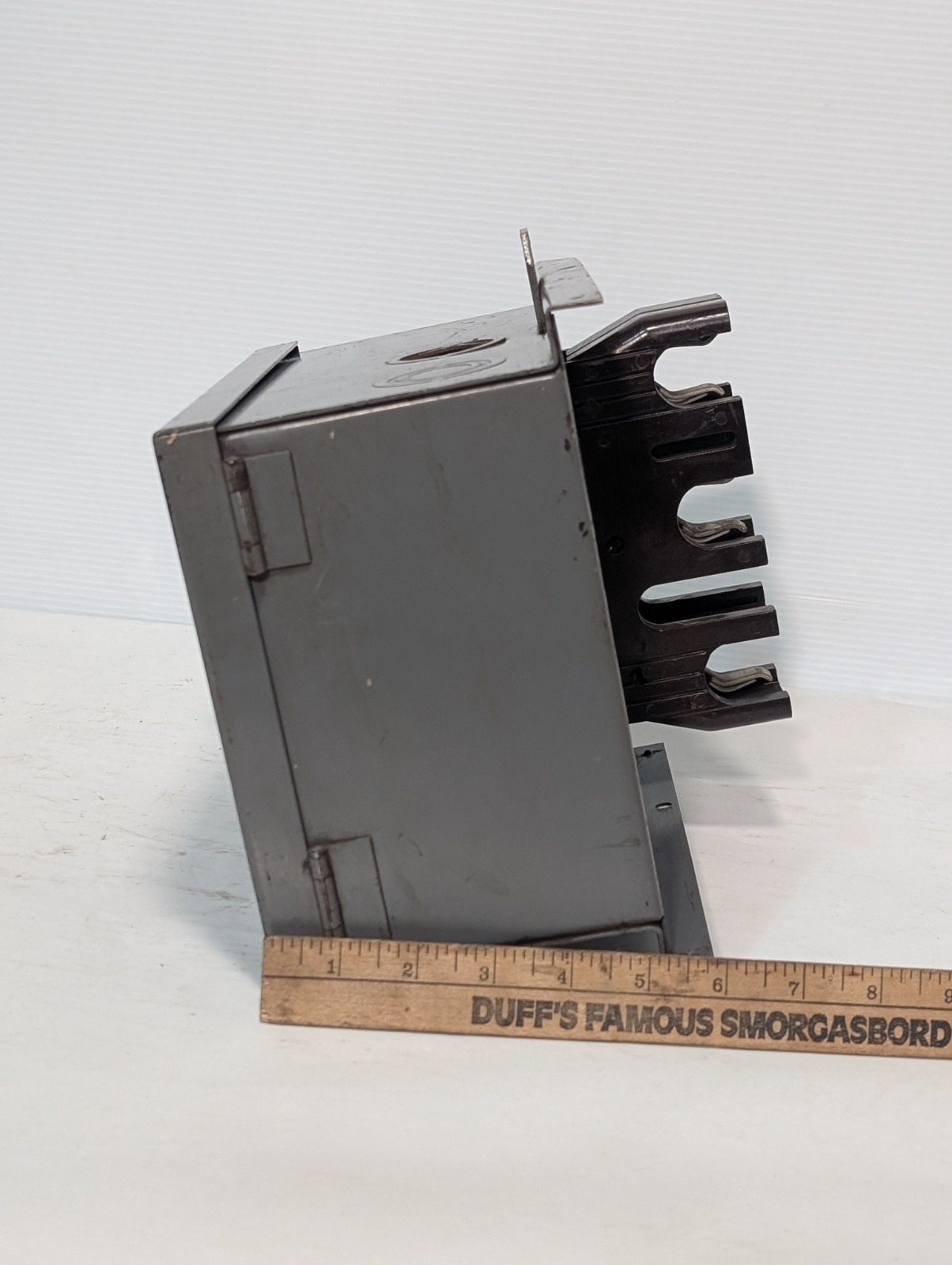 Square D SD-9341 Saflex Bus Plug-In Unit, Series 2, 30A, 3 Phase, 3 Wire, 600VAC