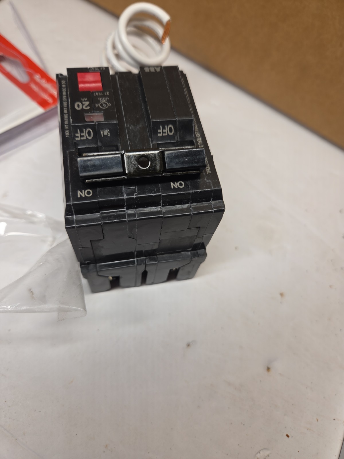 ABB 20 Amp GFCI Ground Fault Circuit Interrupter THQL2120GFTA 2 Pole (Open Box)