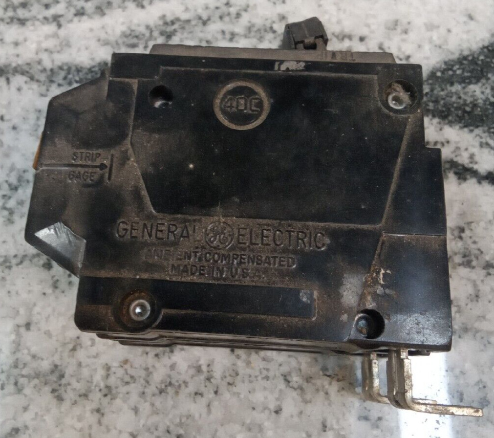 General Electric/BREAKER/ THQB2115/15A/2P/240V/ Bolt On/THQB/GROVE/USE (C#23