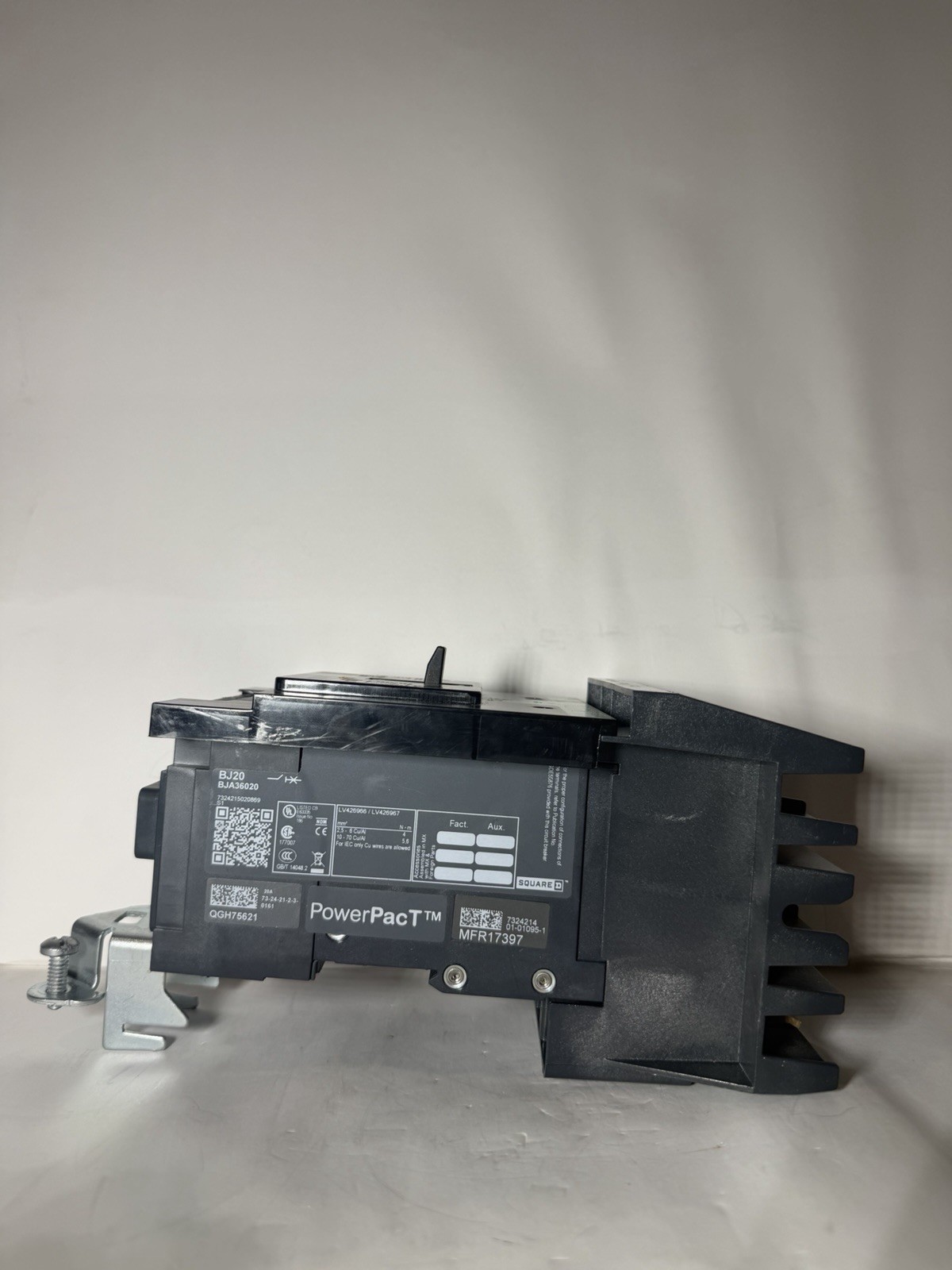 New Square D BJA36020 3 Pole 20 Amp 600V Circuit Breaker I-Line BJA