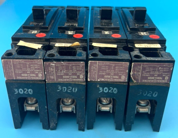 GE TED113020 20 Amp 1 Pole Circuit Breaker General Electric 20A 277V (Lot Of 4)