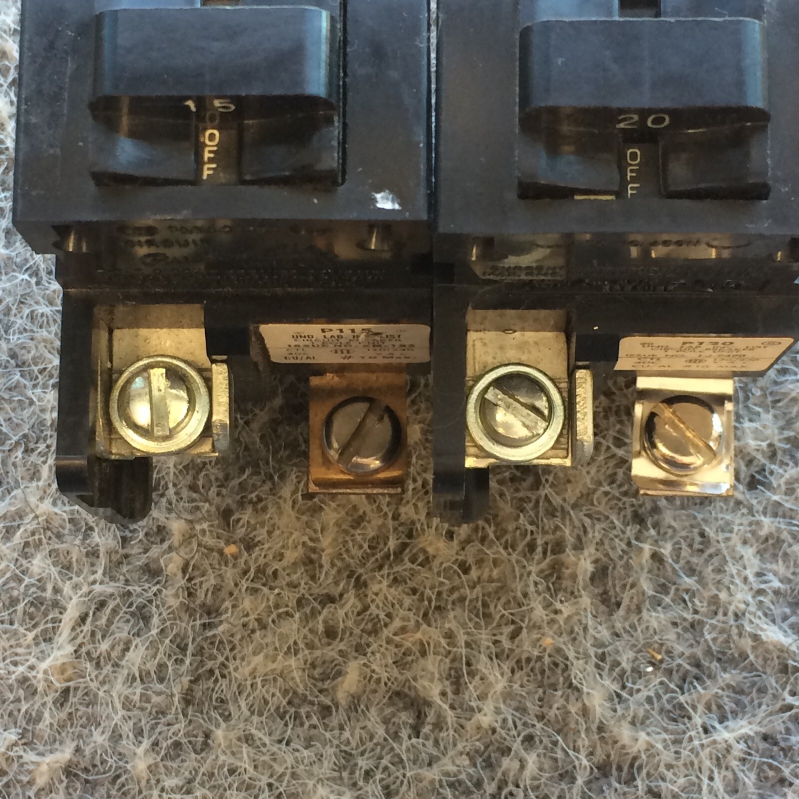 Lot Of 2 Bulldog P115 P120 15 Amp 120 Volt 1 Pole Pushmatic Circuit Breaker ITE