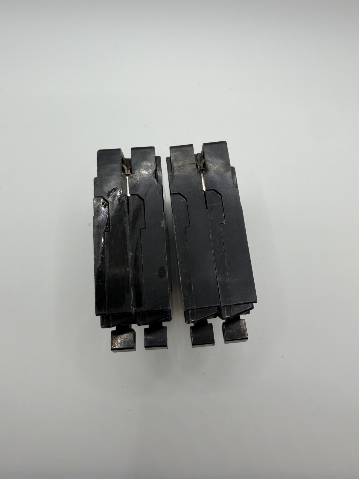 (Lot Of 2) ITE Q1515NC 15A 120V Plug-in Tandem Circuit Breaker – tested & wrnty