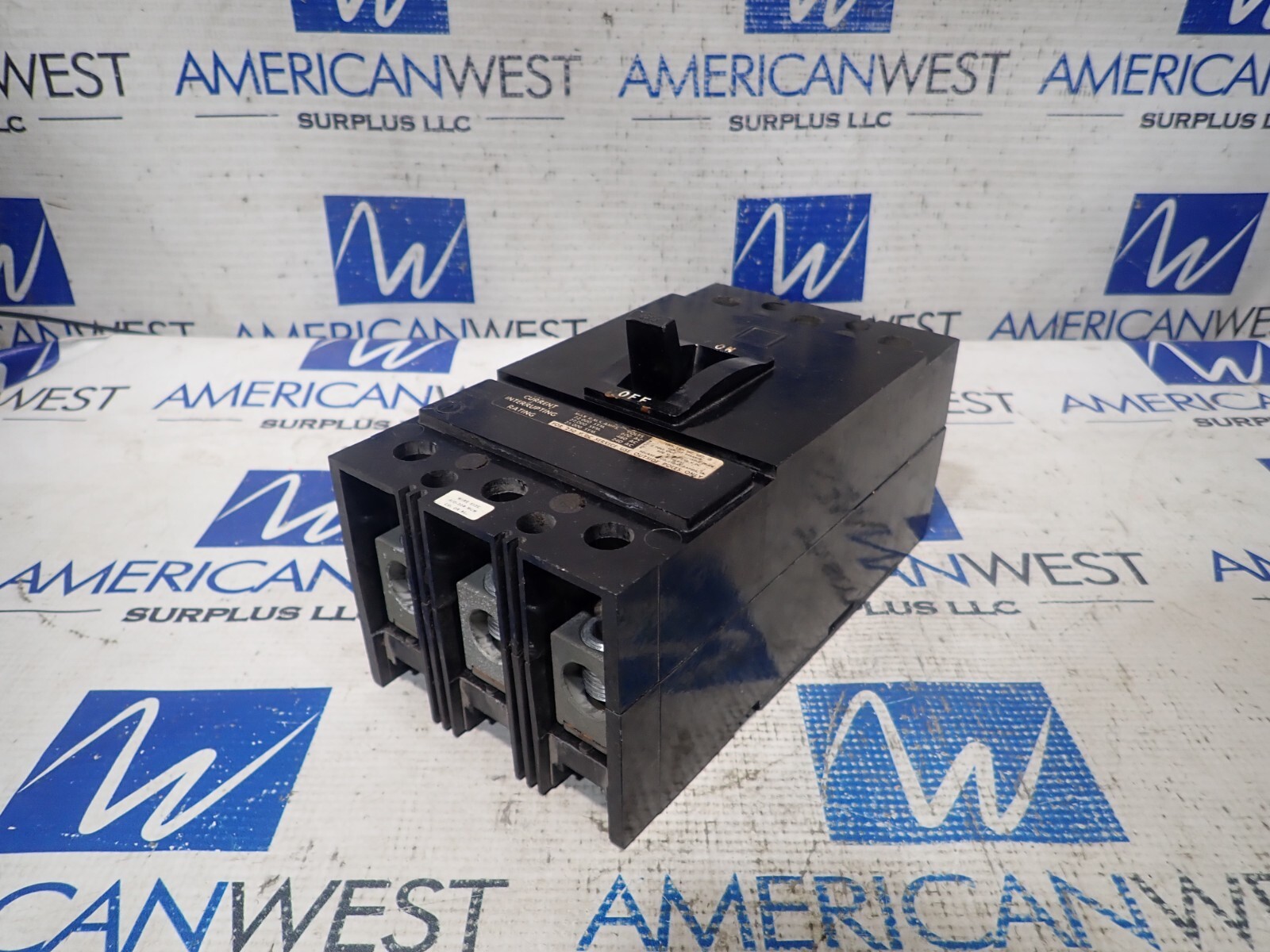 Square D KAP36225 225 Amp 600V 3 Pole Circuit Breaker tested