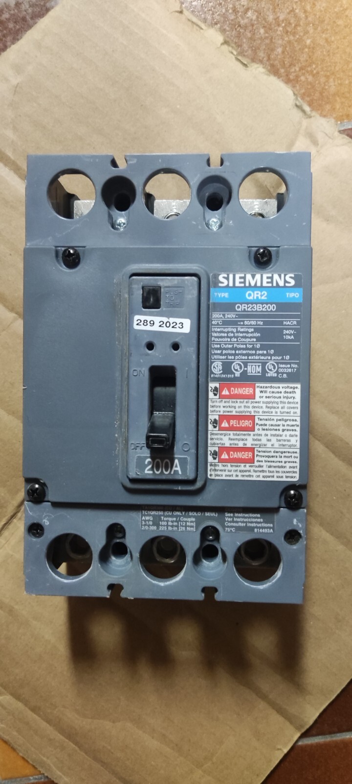 Siemens 3-Pole 200 Amp 240V Circuit Breaker (QR23B200)