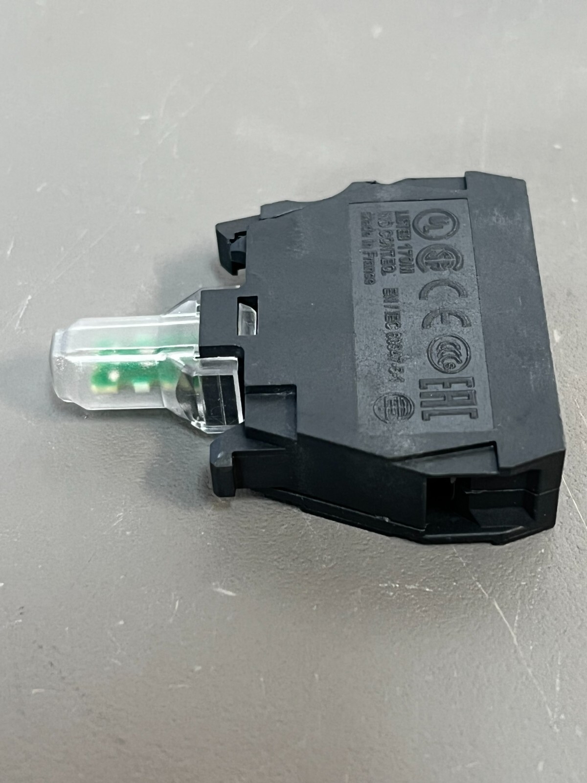 New Schneider Electric red indicator light ZBVM4 ZBV-M4