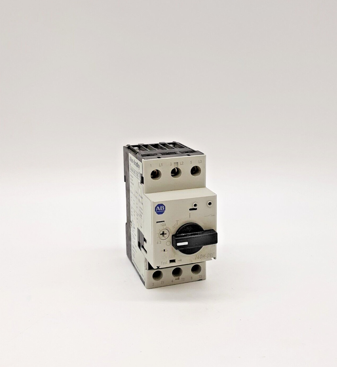 Allen-Bradley 140M-D8E-C10 Motor Protector/Circuit Breaker – Broken Plastic
