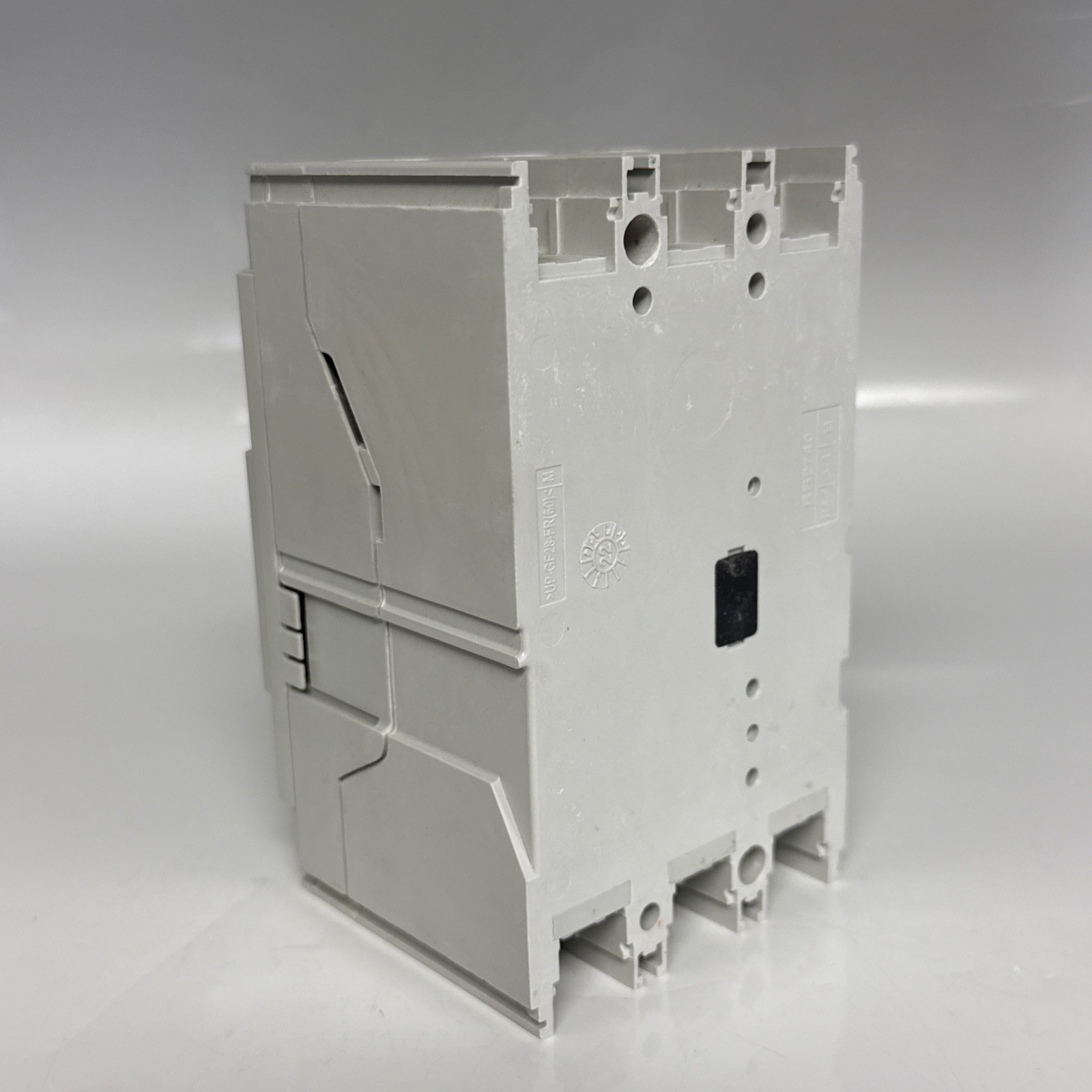 Allen Bradley 140G-G2C3-C70 Molded Case Circuit Breaker 70A 600VAC 3P 25kA