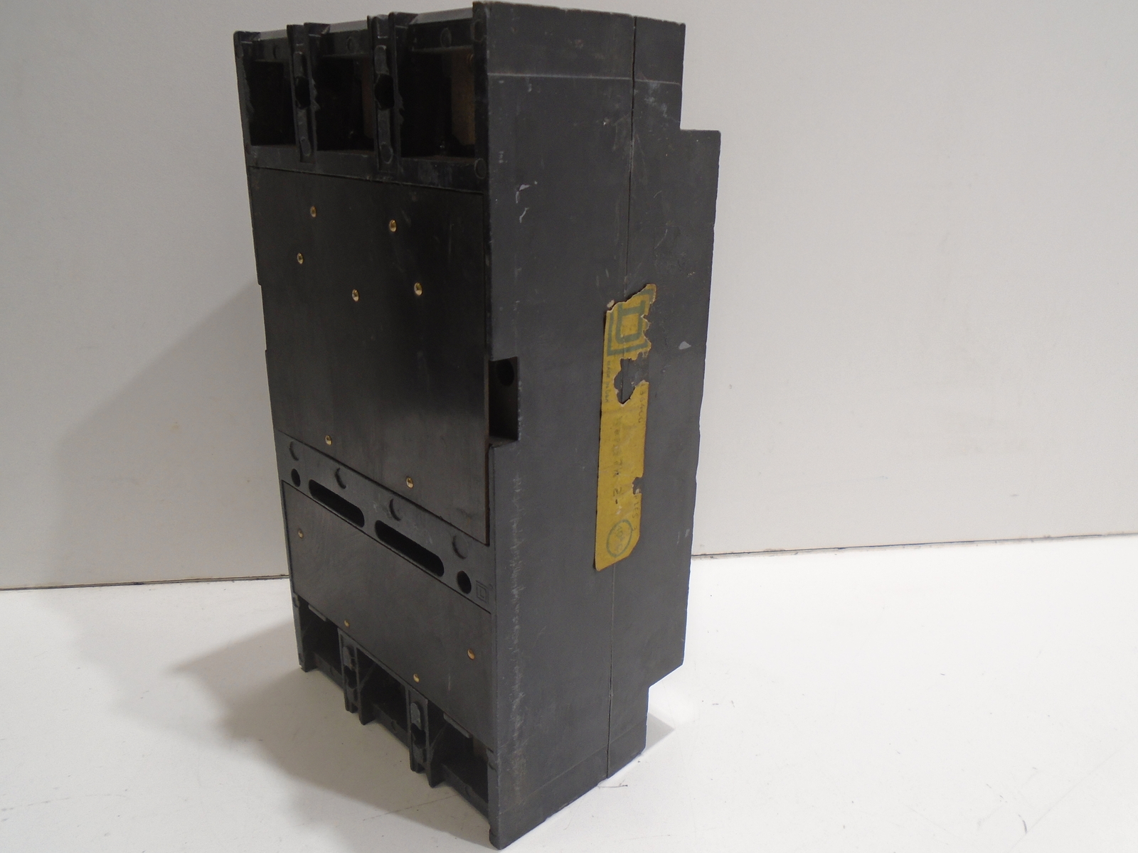 SQUARE D LAL36400 CIRCUIT BREAKER 400A TYPE LAL 600VAC/250VDC 3-POLE