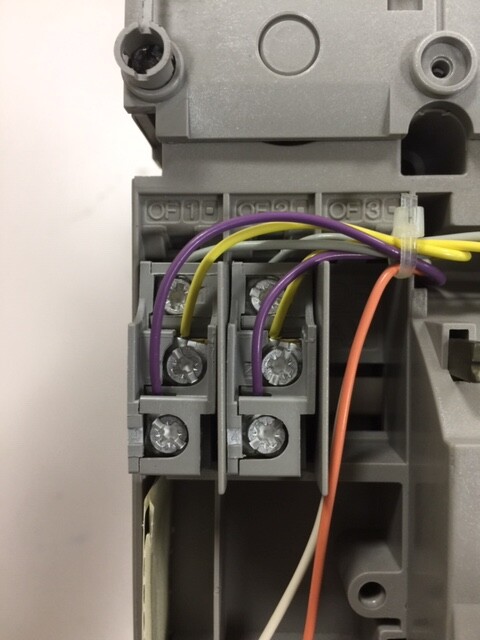 Merlin Gerin NSJ400A Switch w/ 32514 Plug in Base Adapter / (2) Aux 48VDC SHUNT