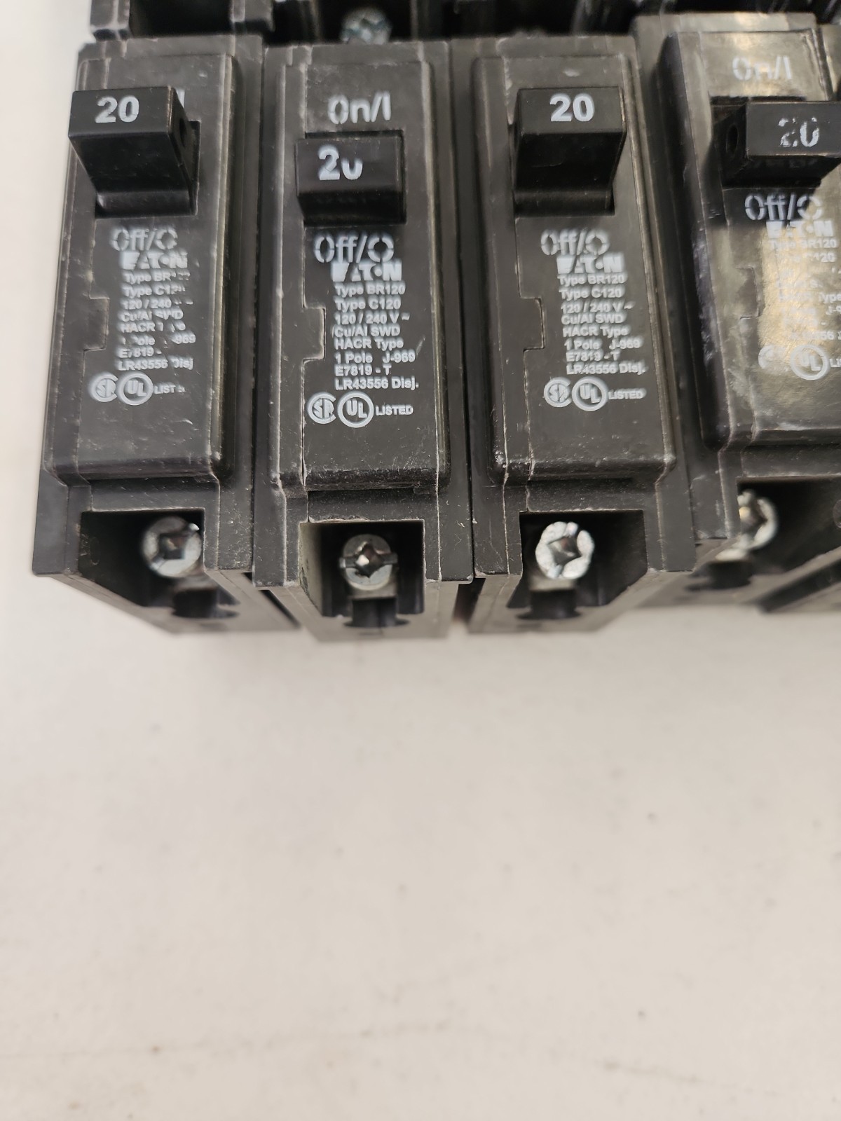 LOT OF 23 Eaton BR120 Circuit Breaker – Black READ DESCRIPTION