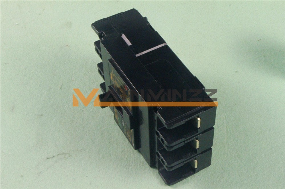 1PC Fuji New Electric 3P 125A EA203B Industrial Automation Auto Circuit Breaker