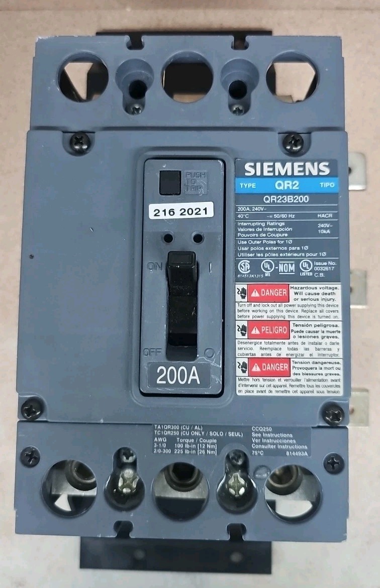 NTO Siemens QR23B200 200A 3-Pole Main Circuit Breaker Bolt-On Thermal Overload