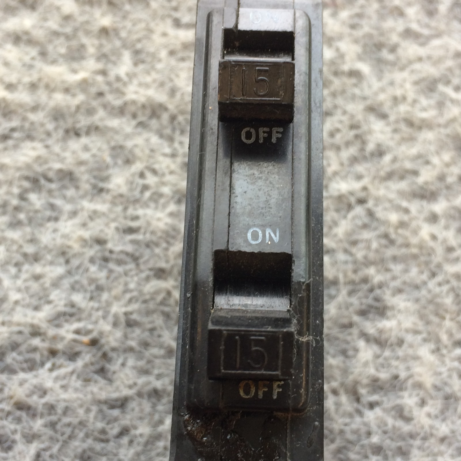 Square D QO1515 15 Amp 1 Pole Piggyback Metal Clip QOT1515 Screw Clamp connect