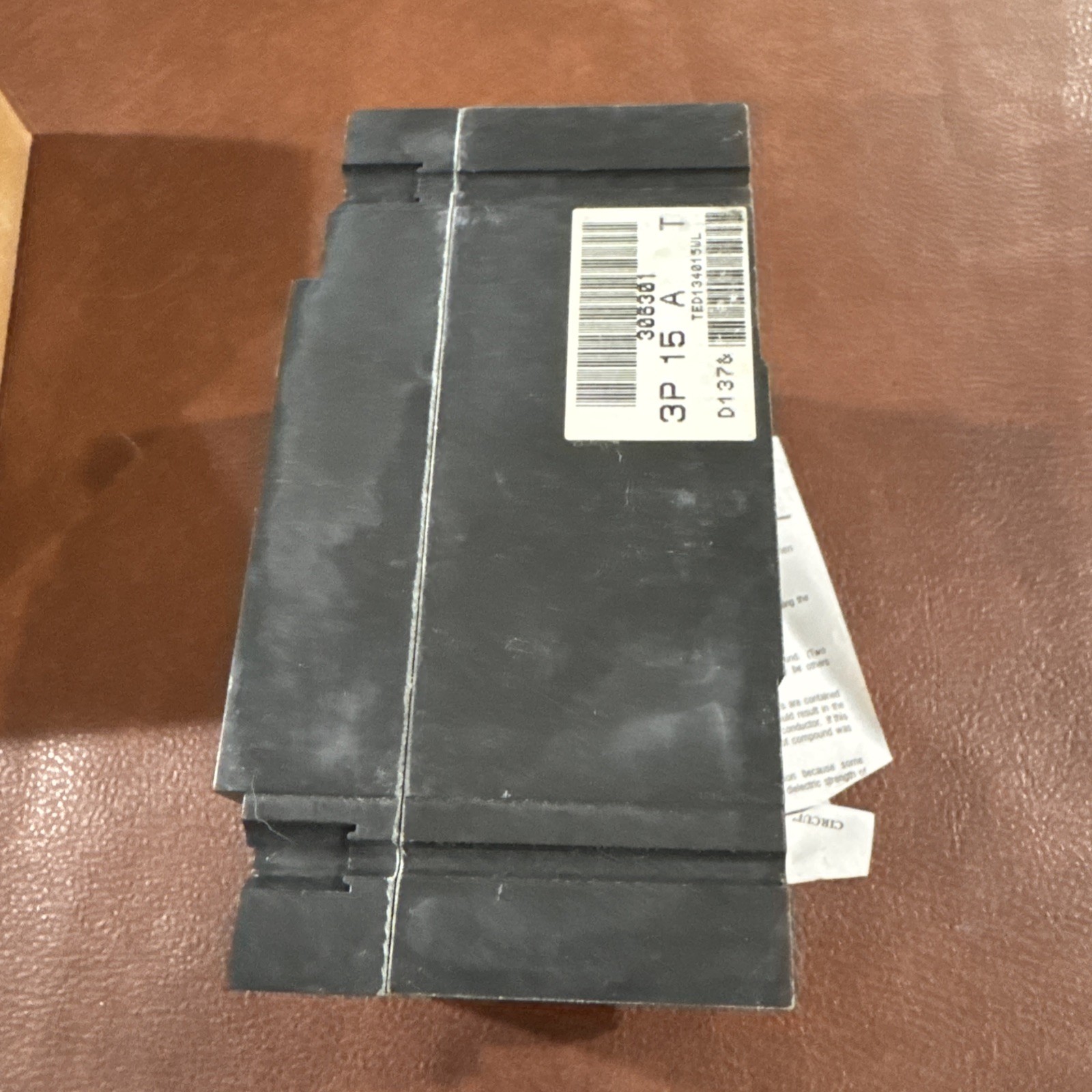 GE TED134015WL 15A 3P 480V CIRCUIT BREAKER 15 Amp 3 Pole Ted NEW