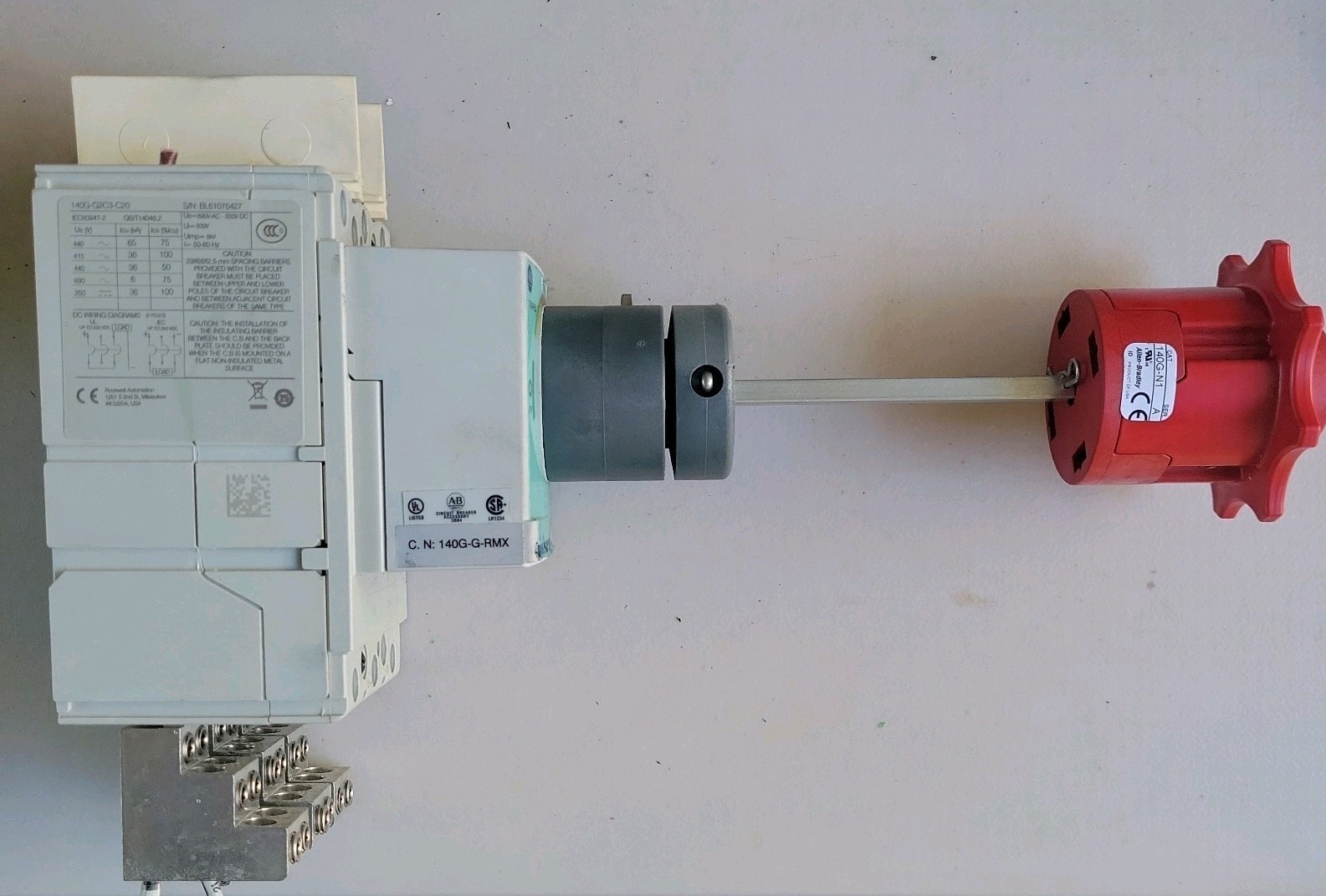 Allen-Bradley 140G-G2C3-C20 Circuit Breaker w/140G-G-RMX Handle & 140G-N1 Switch