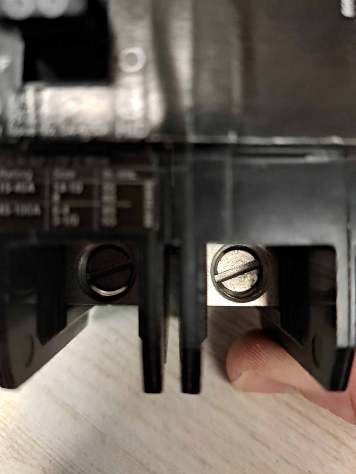 SIEMENS BQD250 50A 480Y/277 VAC 2 Pole Bolt-on BQD Circuit Breaker