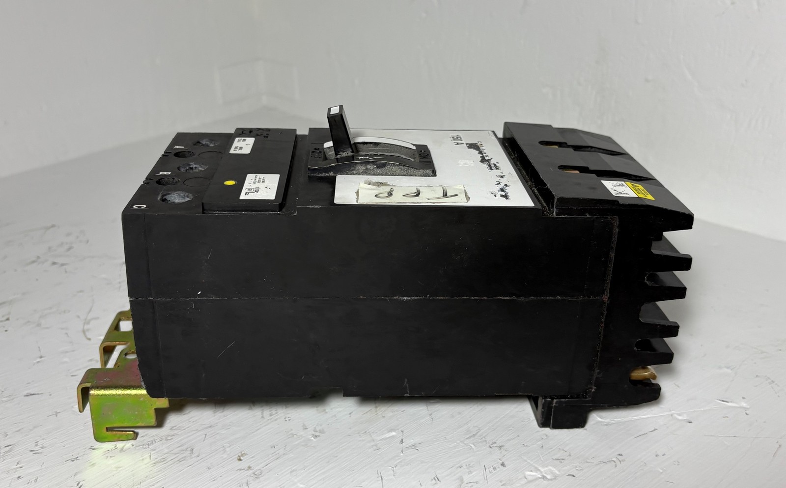Square D I-Line KI36150 150A I-Limiter Circuit Breaker 600V 3P 150 Amp bad label