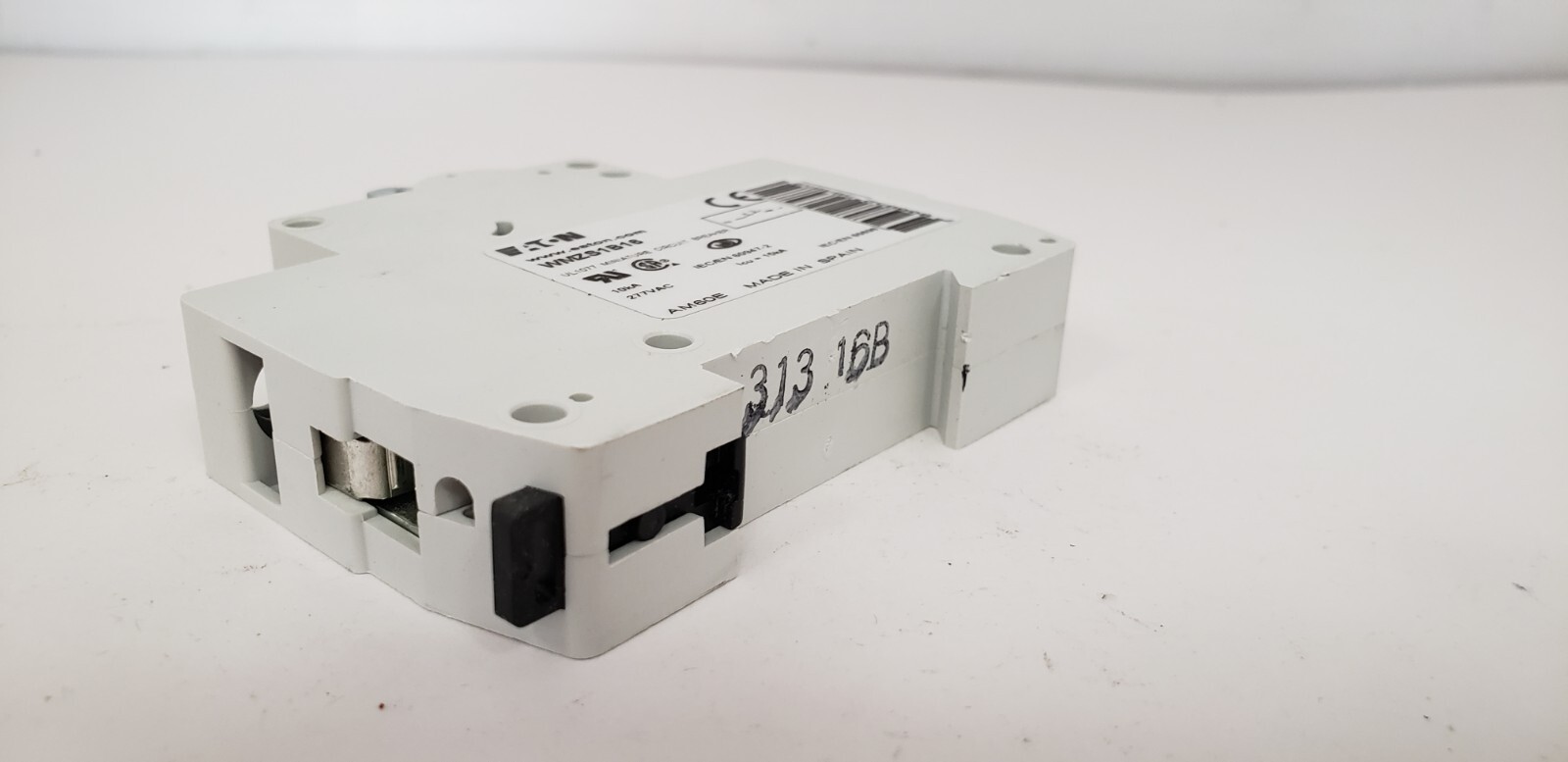 EATON WMZS1B16 CIRCUIT BREAKER, 1 POLE, 16A, 277VAC, 10kA, TYPE B, NIB