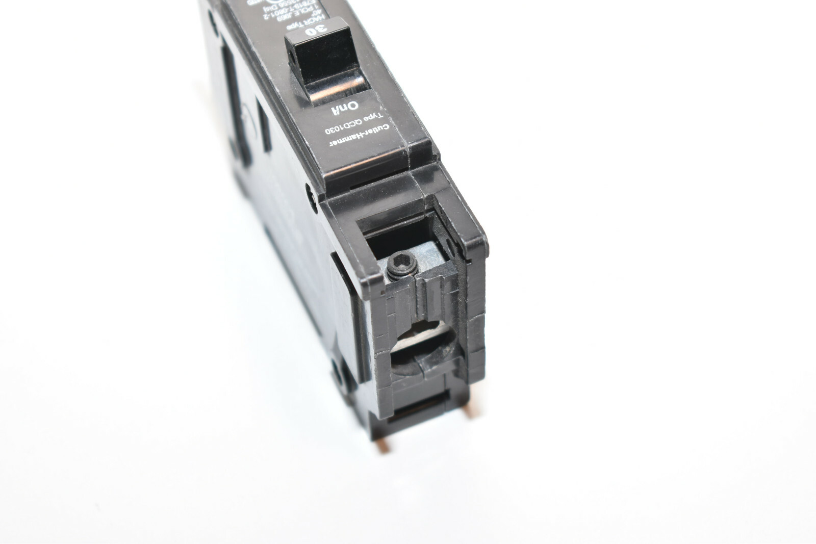 Cutler Hammer QCD1030 1 Pole 30A Circuit Breaker – Type HACR – 120/240V
