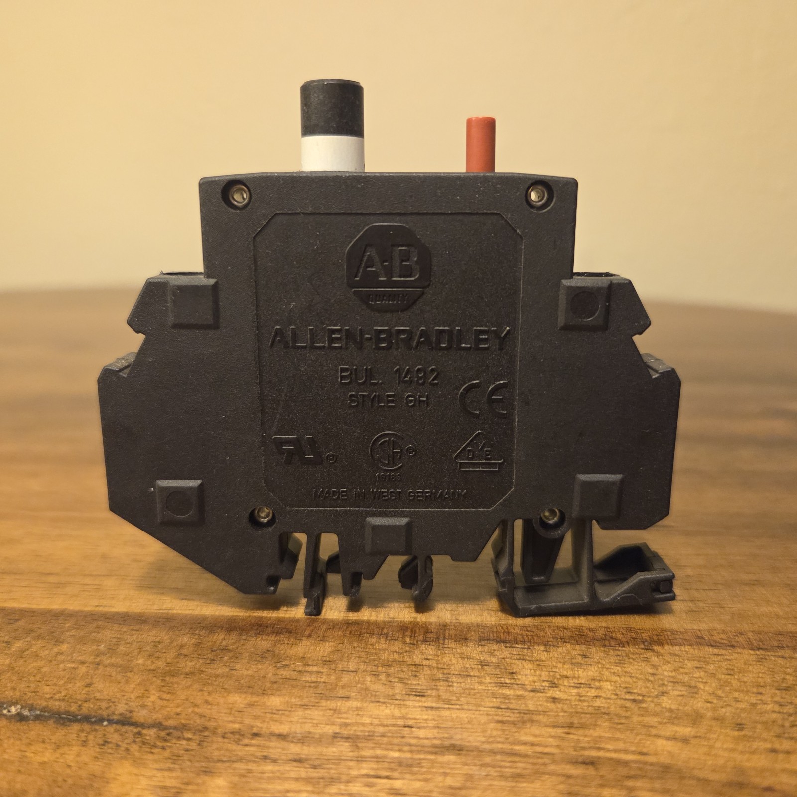 Allen-Bradley 1492-GH070 Ser B 7A 1P DIN Rail MCB 250VAC/65VDC
