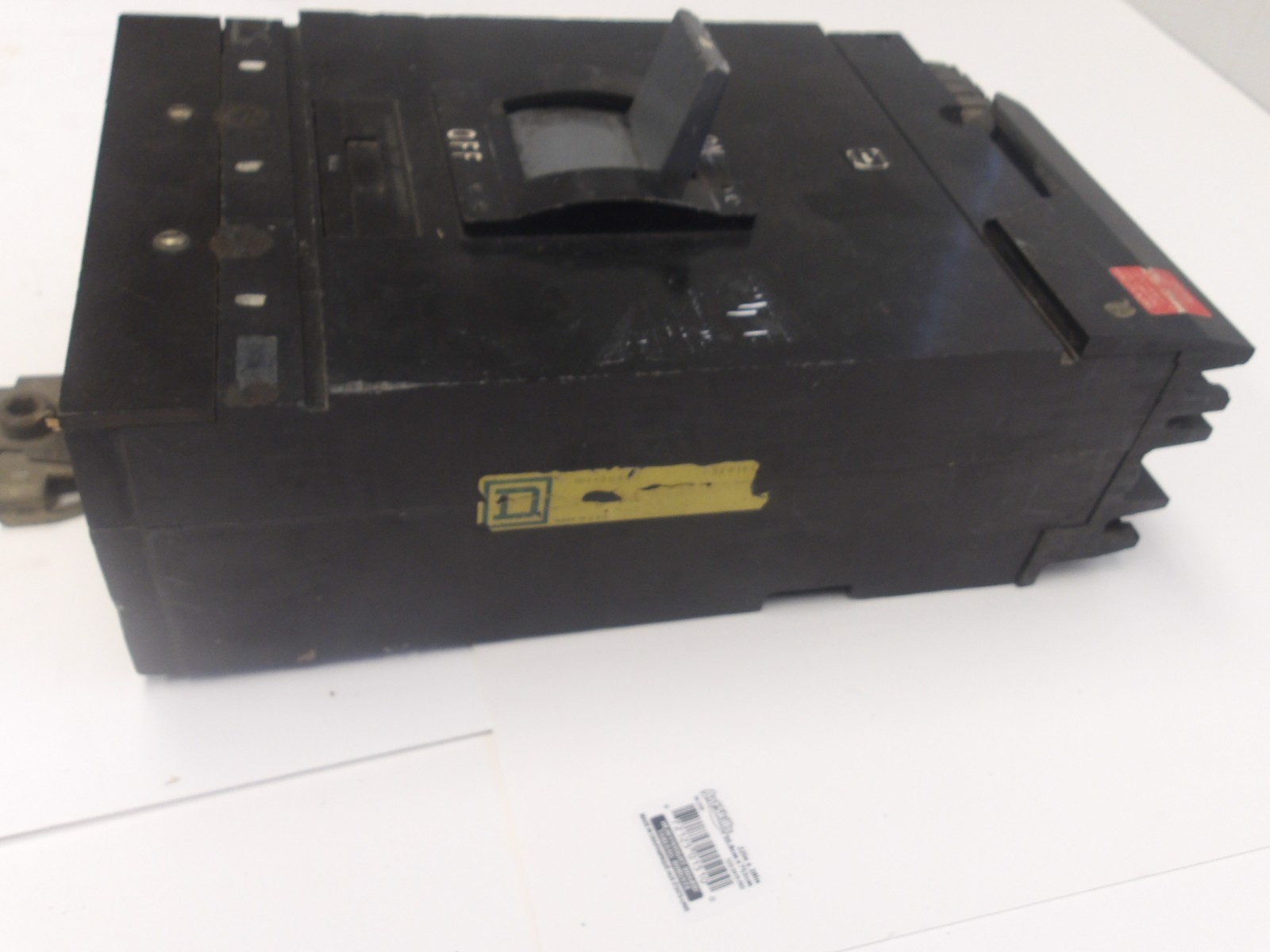 SQUARE D CIRCUIT BREAKER P/N: MH36800 3POLE 3PHASE 800AMP 600V THERMAL MAGNETIC