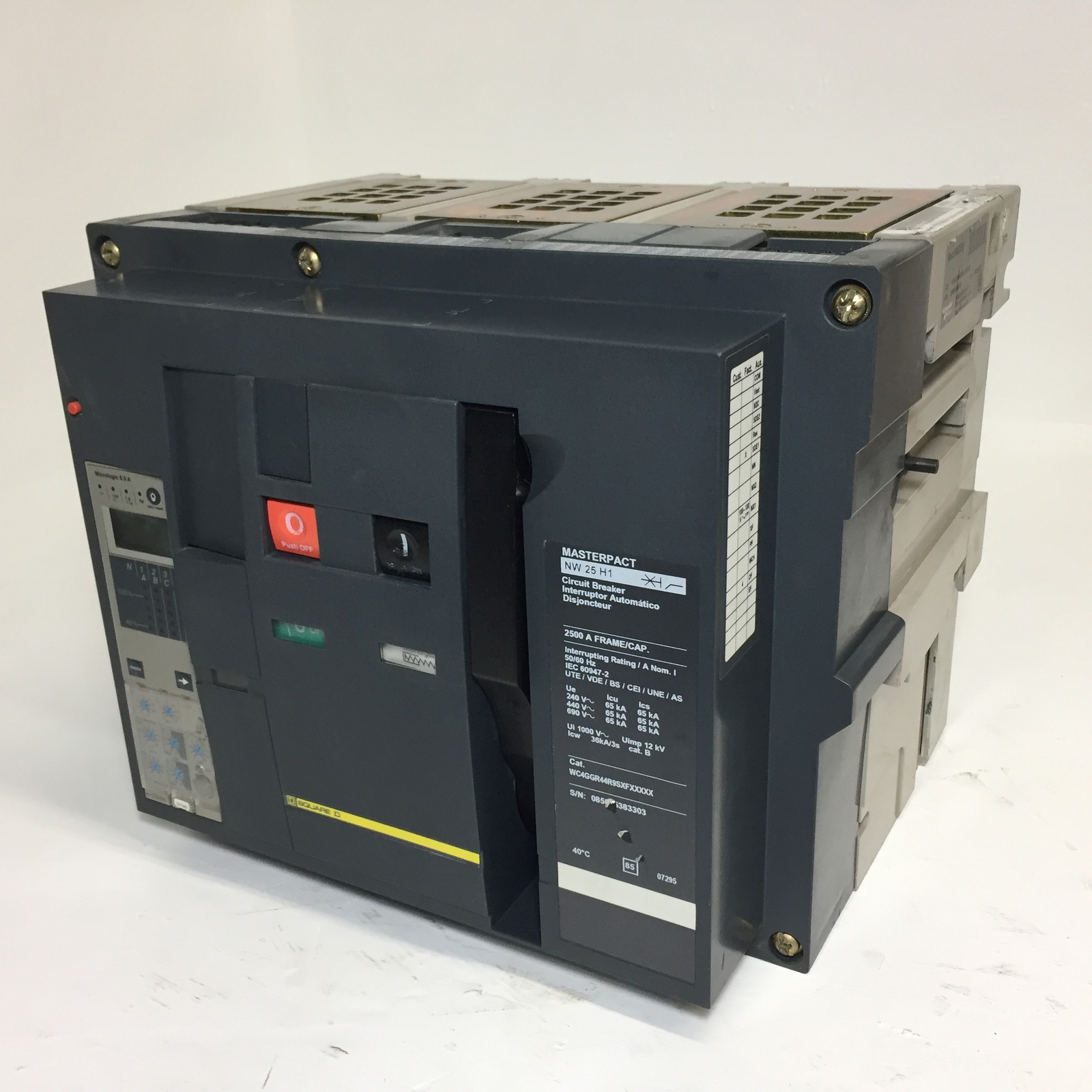 Square D NW25H1 2500A LSIG MasterPact Circuit Breaker w/ 2500 Amp Trip 3P Ground