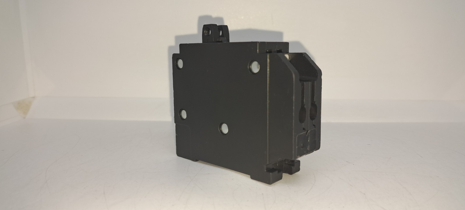 Square D HOMT1520 15 Amp 20 Amp 1 Pole 120/240V Tandem Circuit Breaker NEW