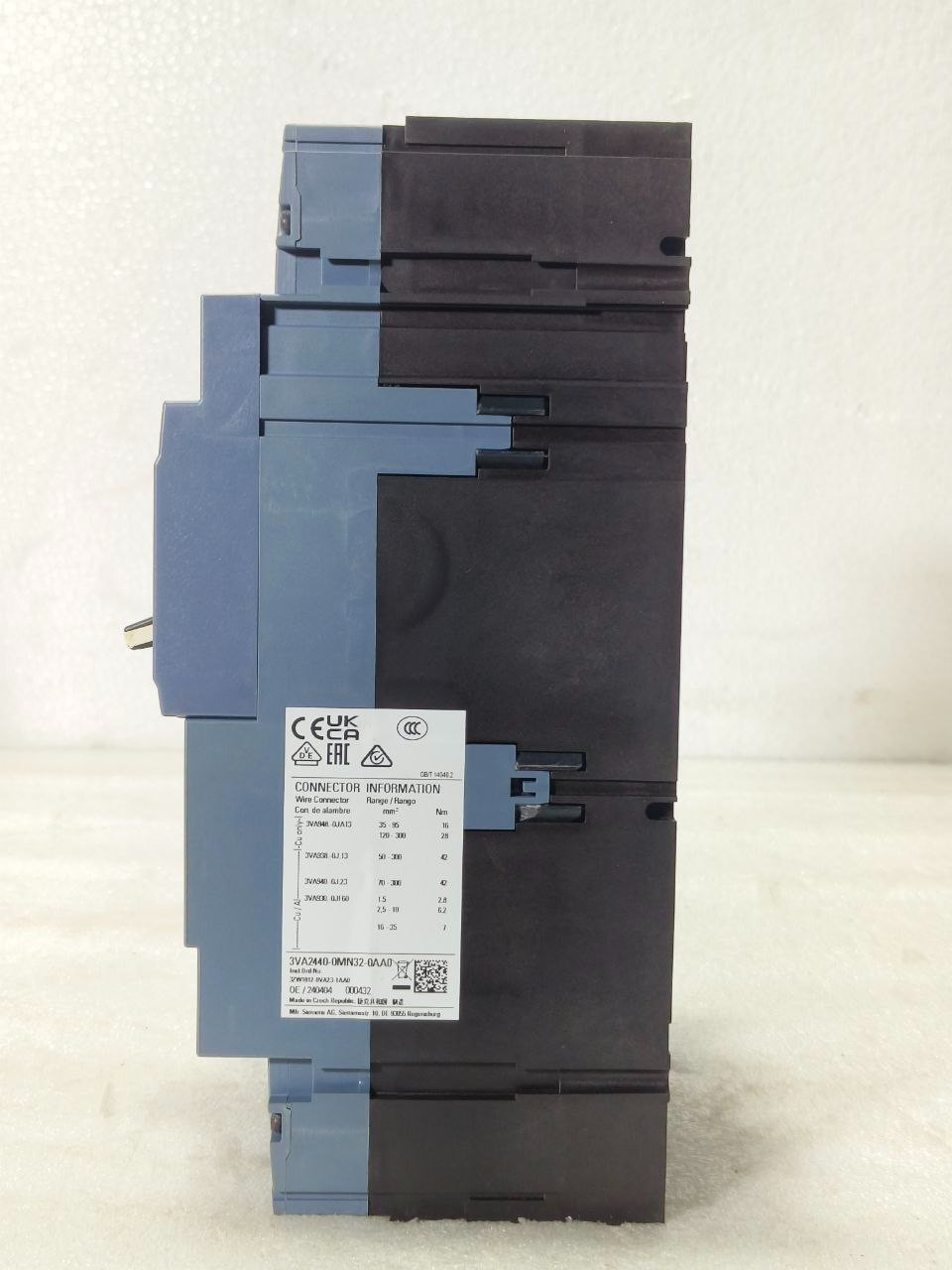 NEW | SIEMENS 3VA2440-0MN32-0AA0 SENTRON MCCB 400A 3-POLE 415V 200KA FRAME 630