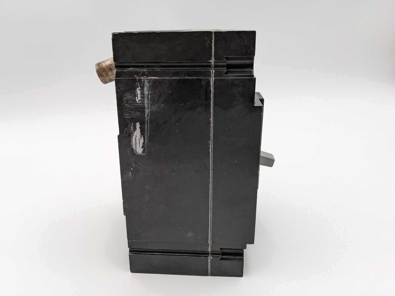 General Electric GE TED134015V Circuit Breaker 15 Amp 3 Pole 480 VAC 250 VAC