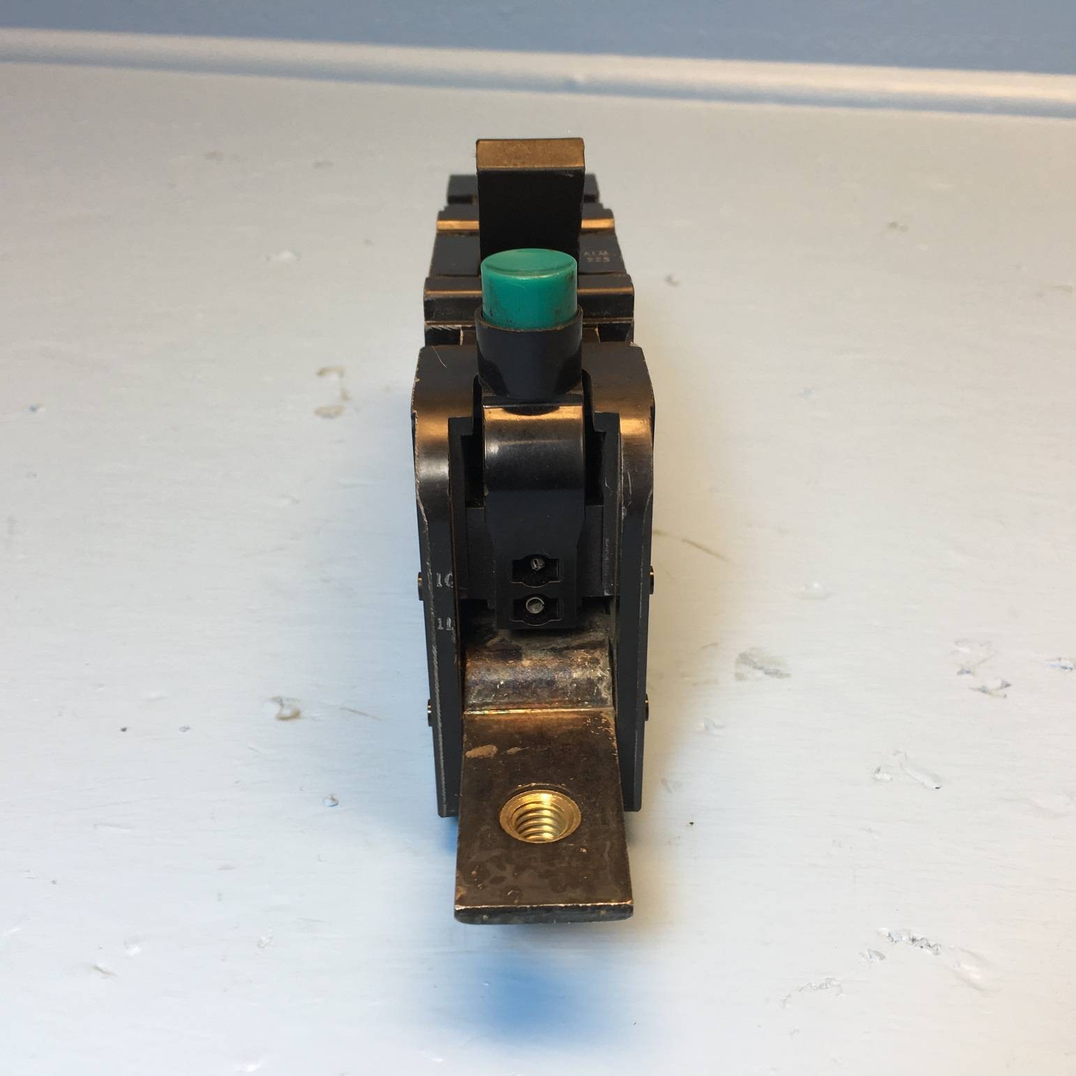Heinemann GJ1-Z1-7 225A Circuit Breaker 65 Volts DC Hz 1 Pole Eaton 225 Amp