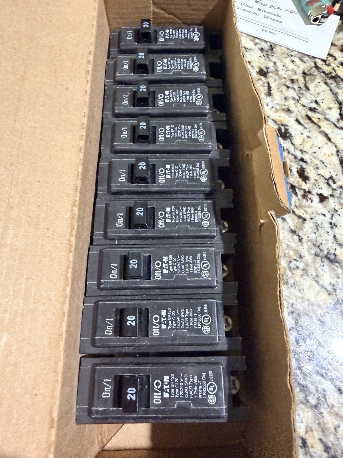 Eaton BR120 20A 1-Pole 120/240V BR Plug-In Circuit Breaker CutlerHammer ONLY 9