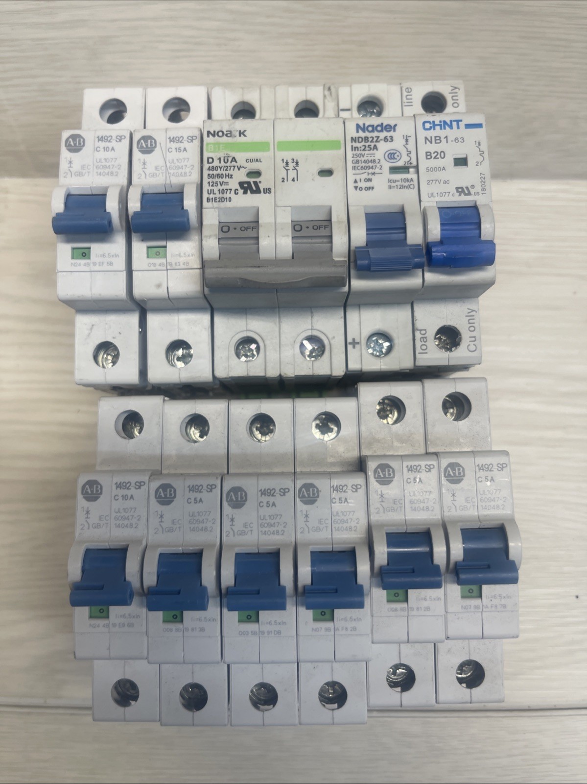 lot of 11 Noark Miniature Circuit Breaker /NADER/CHNTA-B 5/10/15/10/5000A