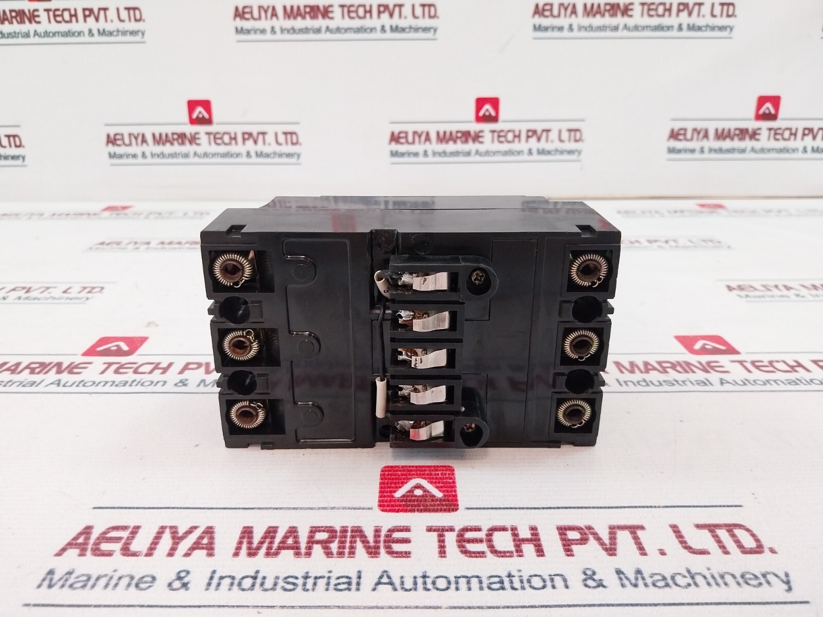 Hyundai HBS-63C Molded Case Circuit Breaker 200-480V 60A