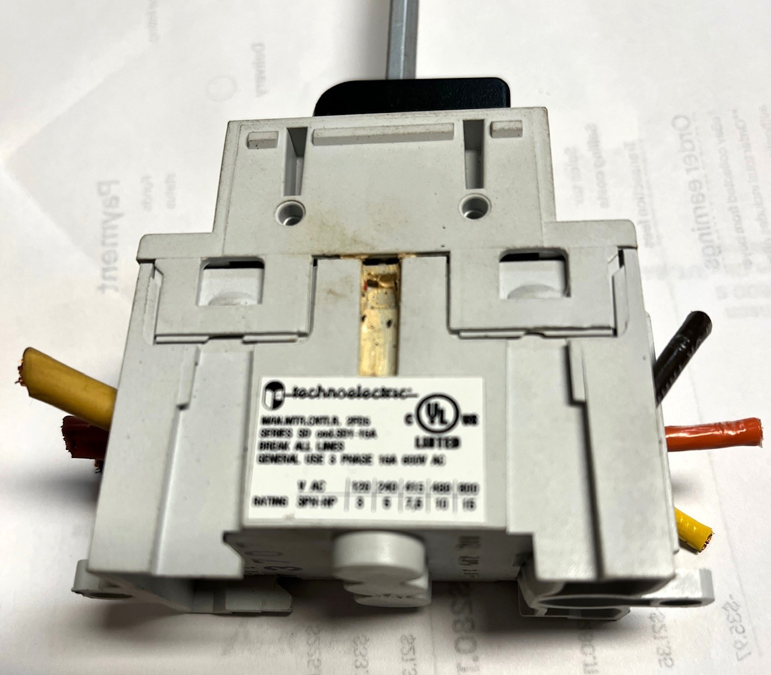 Technoelectric SD1-016-BR Gen Motor Disconnect Switch 16A 600V – 3 Ph UsedCutOut