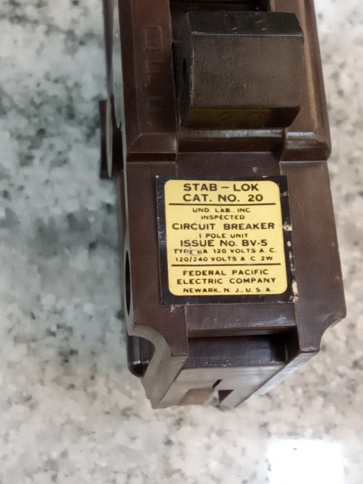 FPE/NA120/20A/1P/120V/FEDERAL PACIFIC/FULL SIZE/CIRCUIT BREAKER/(L267)