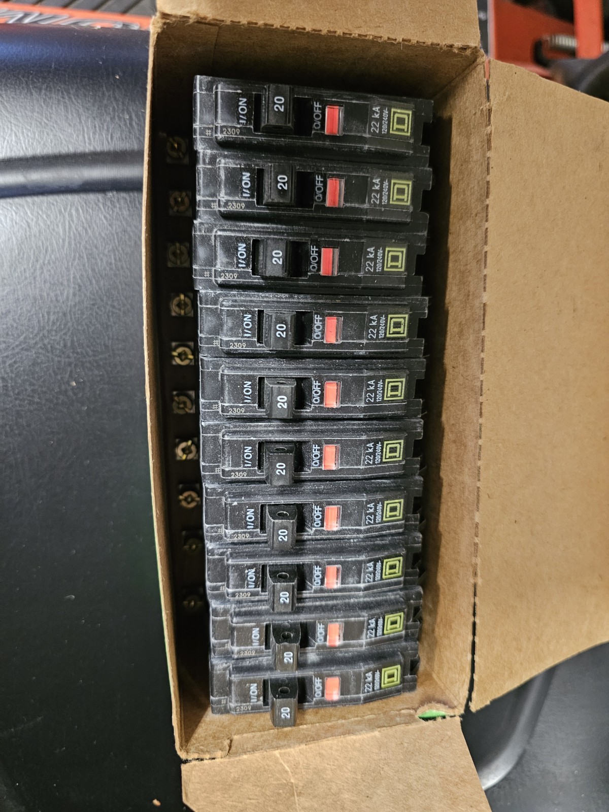 Square D by Schneider Electric QOB120VH 20A 1-Pole Bolt-On Breaker 10-pack
