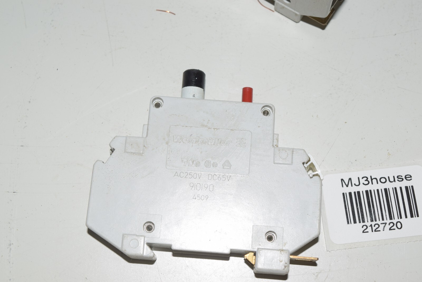 Weidmuller 910190 Circuit Breaker AC125V AC 250V DC65V (Lot of 6) #212720-AN5