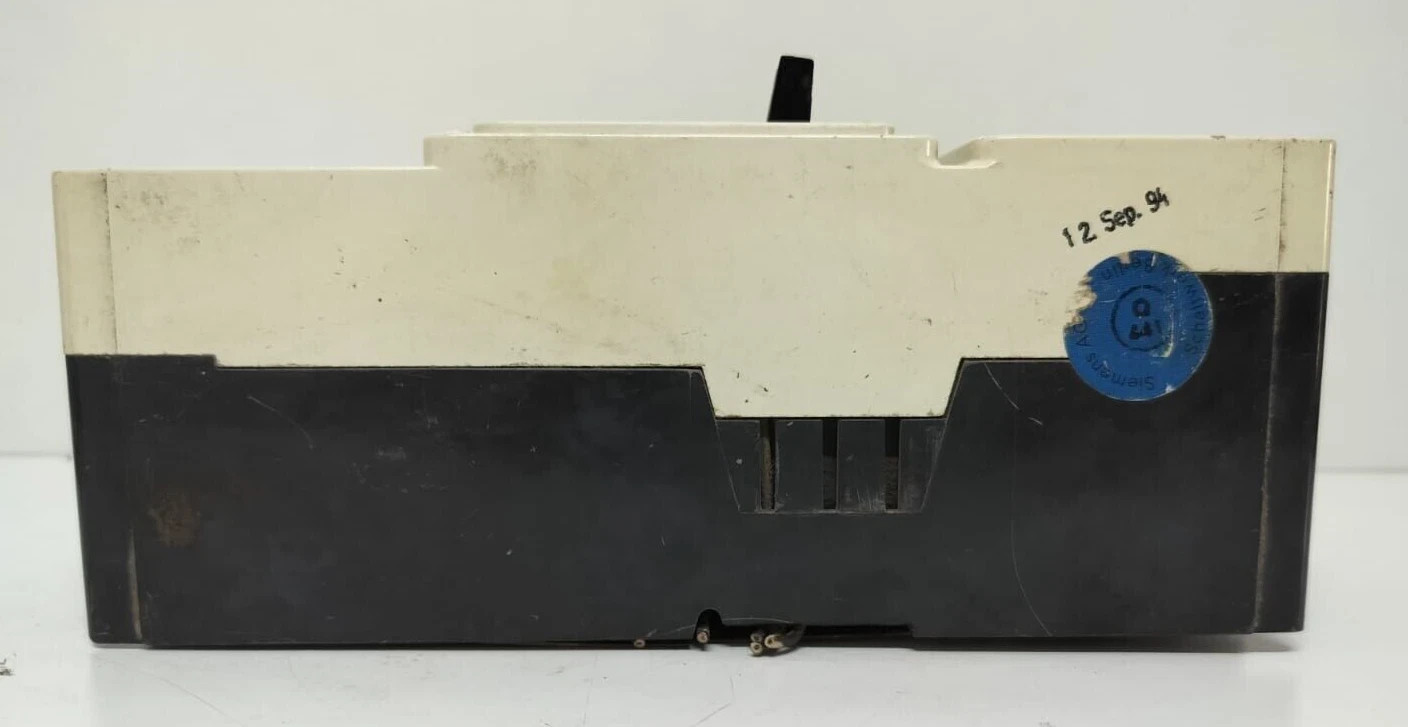 SIEMENS 3VF 3 POLE 250 AMPS CIRCUIT BREAKER 3VF4211-5BM3-1PB1
