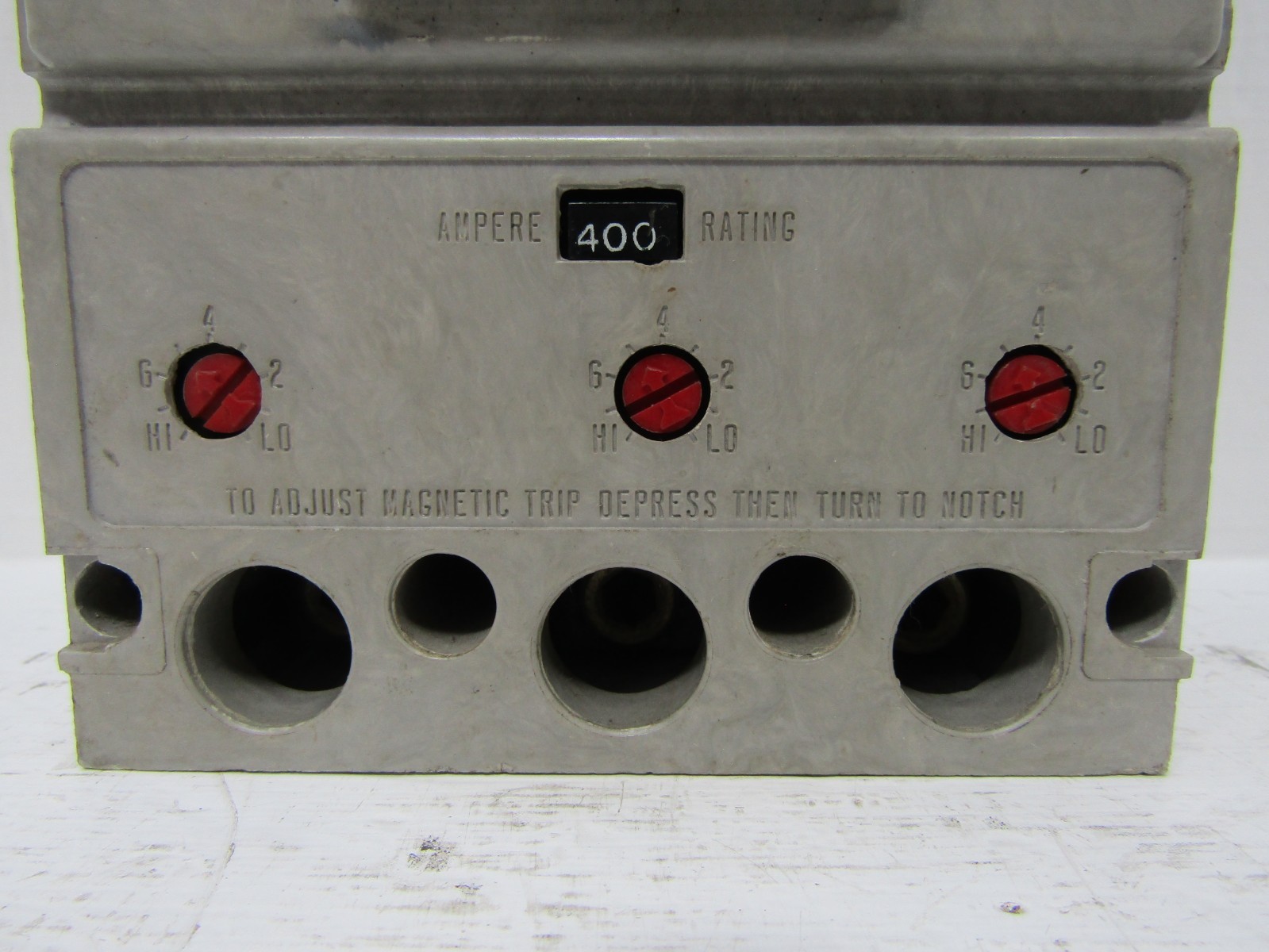 Westinghouse HLB3400F 400 Amp 600V 3-Pole Circuit Breaker 400A Trip 5680D03G10