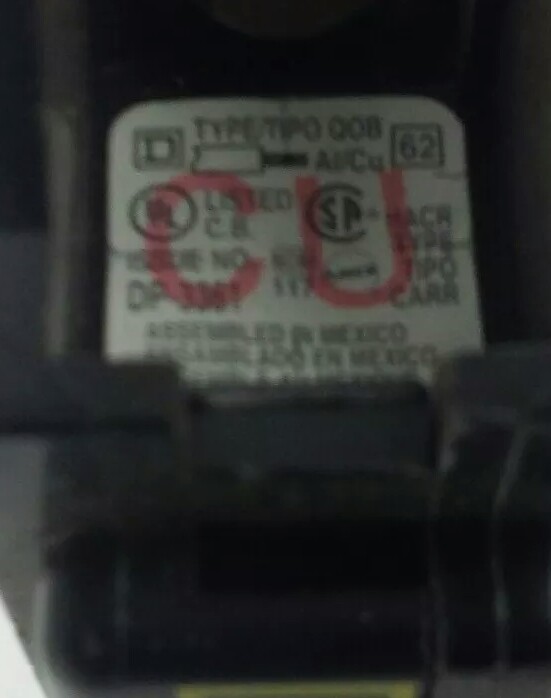  SQUARE D QOB110 CIRCUIT BREAKER, 1 POLE, 10 AMP, 120/240V, 10KA, 50/60HZ, QOB