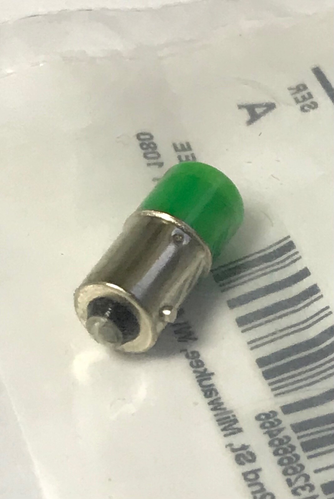 ALLEN BRADLEY 800T N419G 24-48 VAC VDC Green LED Lamp Bulb
