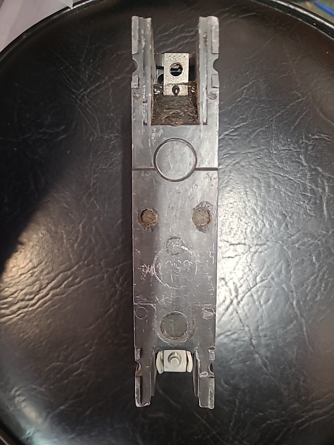 GE TED113020 277V Main Breaker