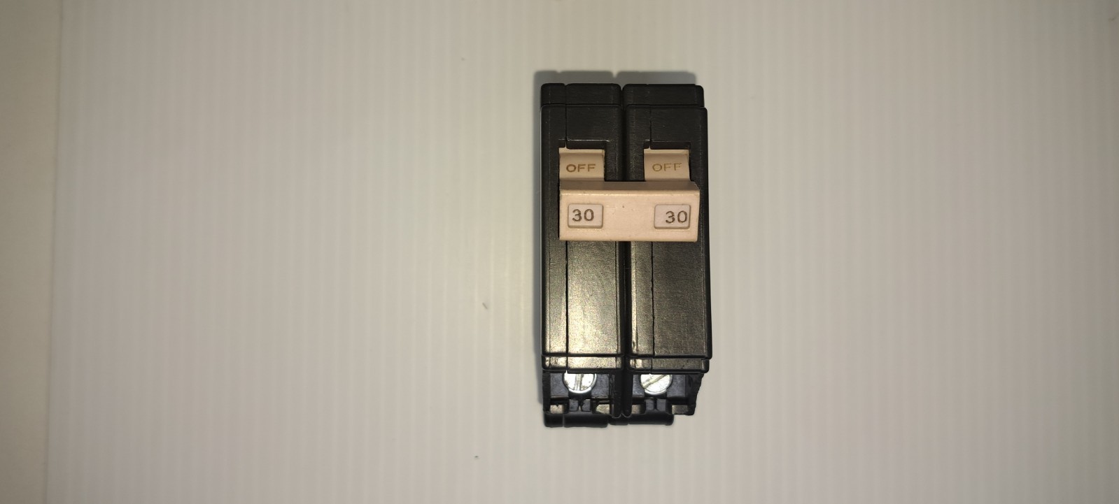 Cutler Hammer EATON CH230 2 Pole 30 Amp 120/240V Circuit Breaker Flaw