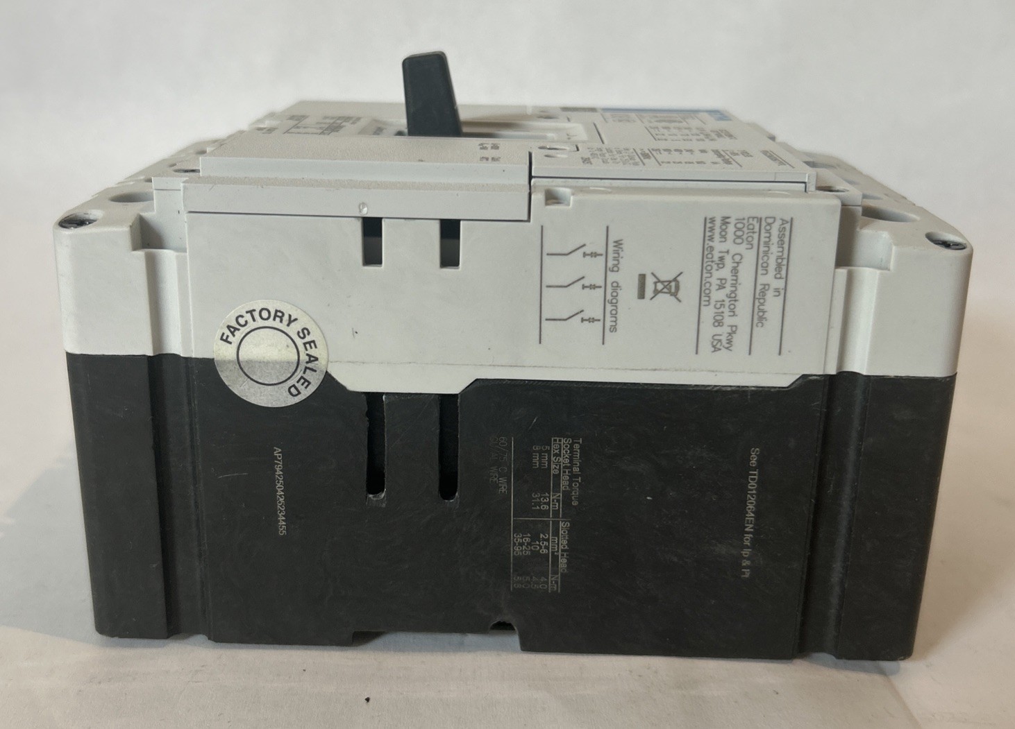 Eaton PDG23M0060TFFL 60 Amp 3 Pole 690 V Max 100 kA 50/60 Hz Circuit Breaker