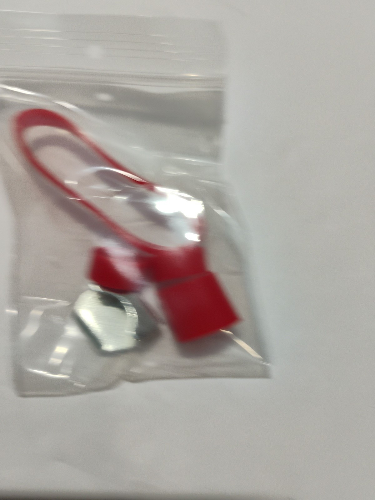 Master Lock 493B Grip Tight Circuit Breaker Lockout Tagout Standard Toggle