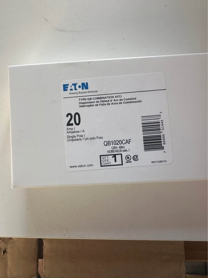 Eaton QB1020CAF circuit breaker, Bolt-on breaker AFCI, 1 pole, 20A, 10kAIC