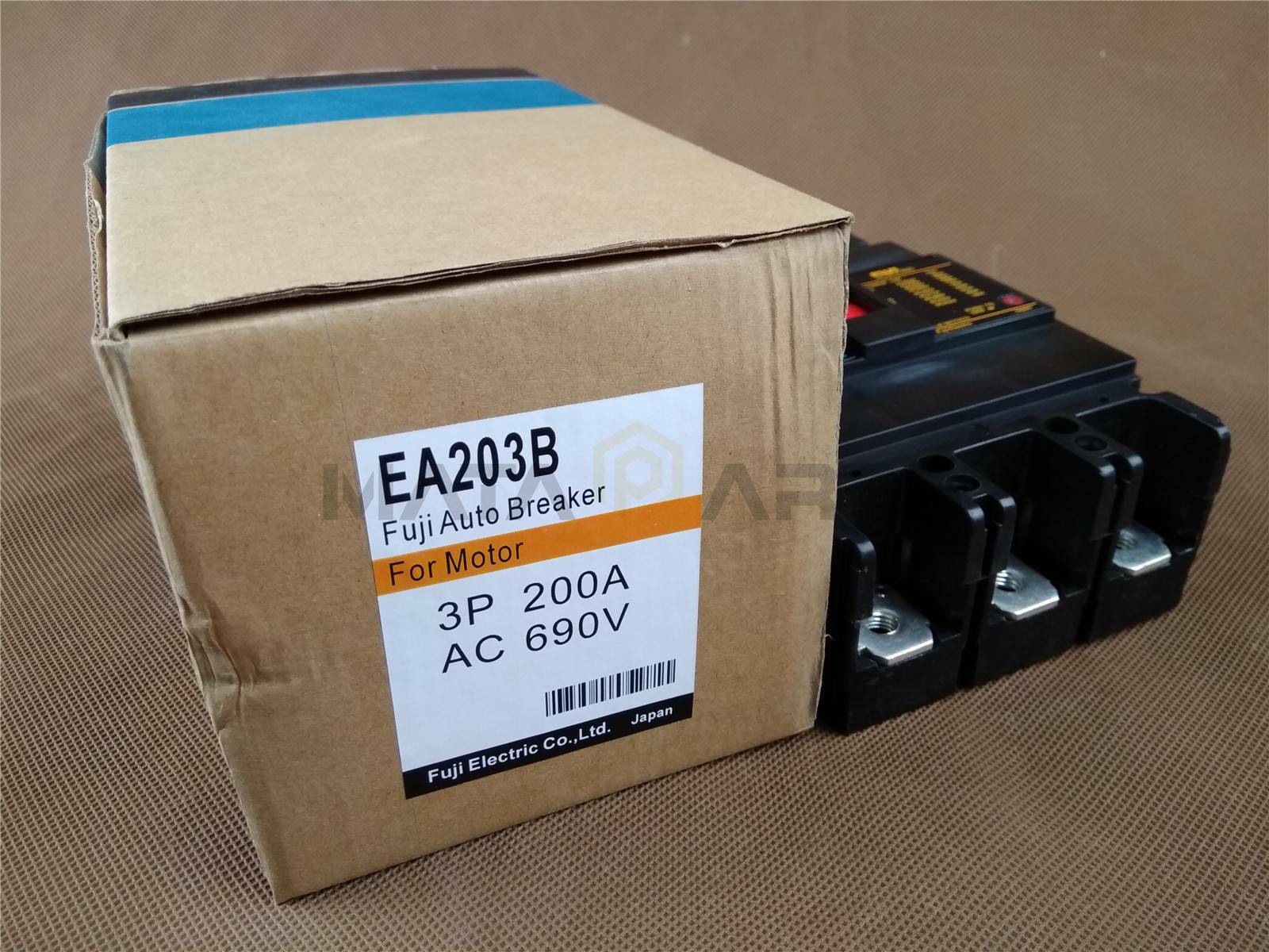 1PC New Fuji Automation Auto Circuit Breaker EA203B 200A/690V 3P