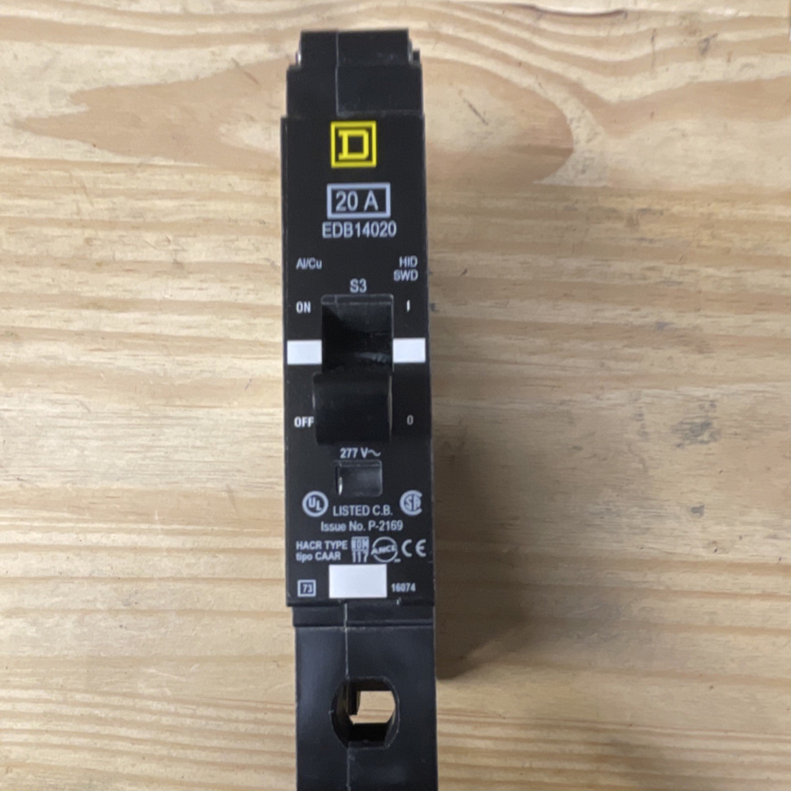 Square D EDB14020 (4 NHA34227) 20A 1-Pole Bolt-On Circuit Breaker 277V
